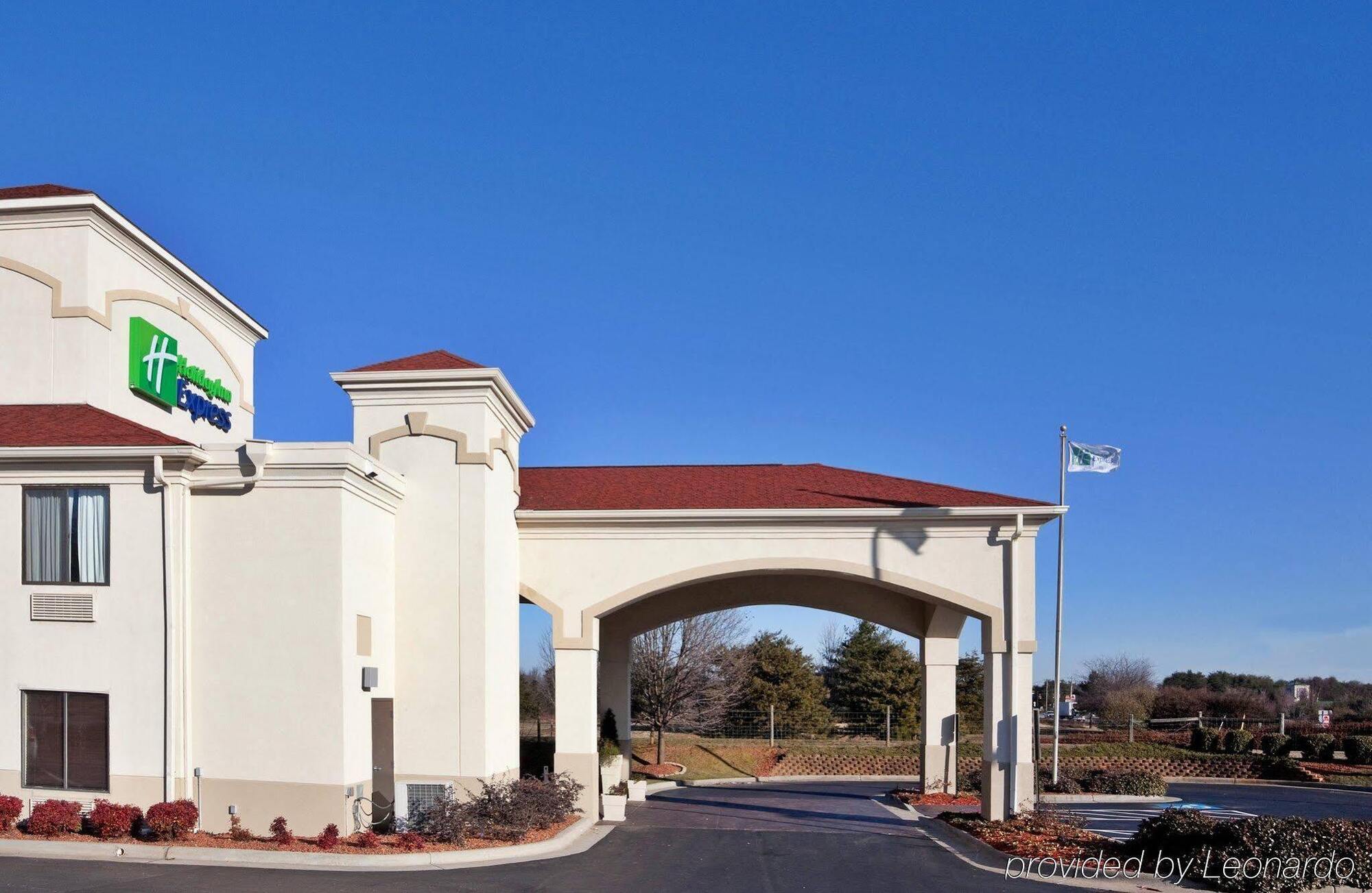 Best Western Kernersville Exterior foto
